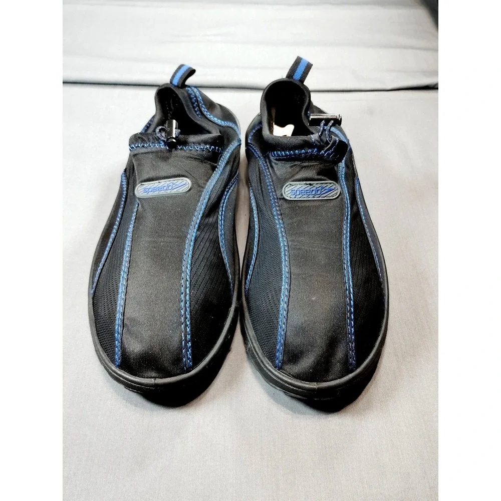 Speedos Adjustable UNISEX Barefoot Watersport Shoe Quick Dry Beach Swim Resort M